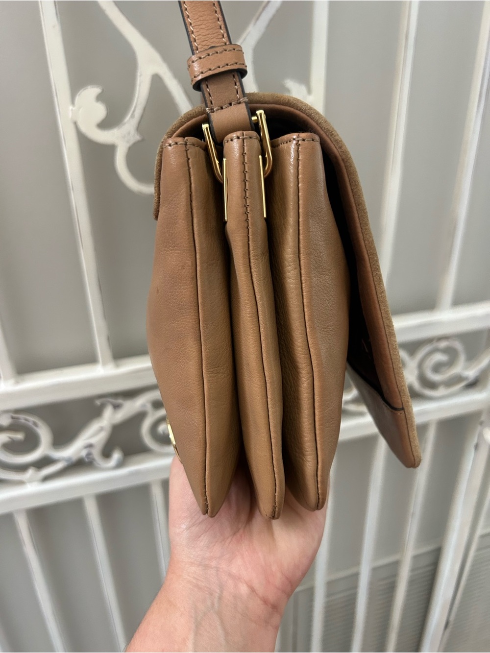 Vince Camuto Suede Leather Crossbody Organizer Bag Camel Tan - Picture 6 of 10